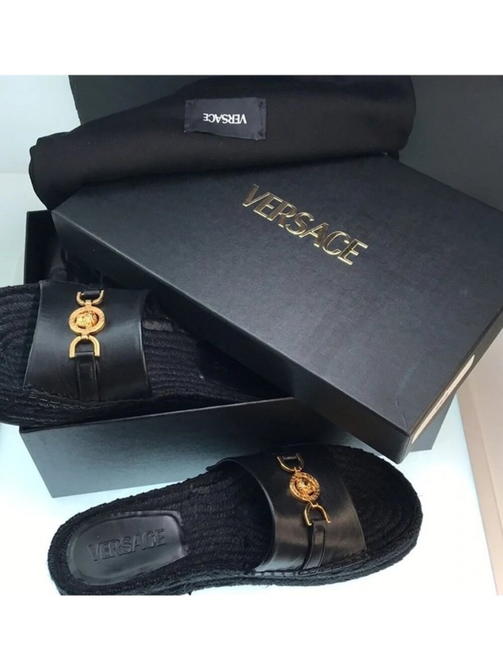 New Authentic VERSACE iconic Medusa '95 espadrilles Black and Gold  Sandals